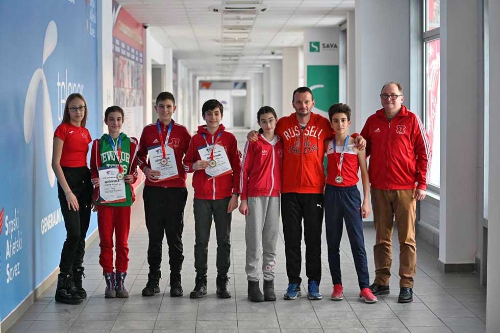 Pet medalja za atletičare Proletera na dvoranskom prvenstvu Srbije