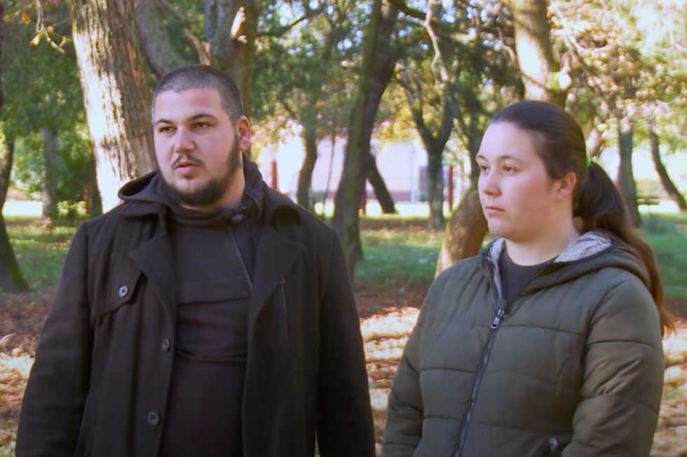 Adriana i Dalibor su mladi roditelji i izabrali su život na selu (Video)