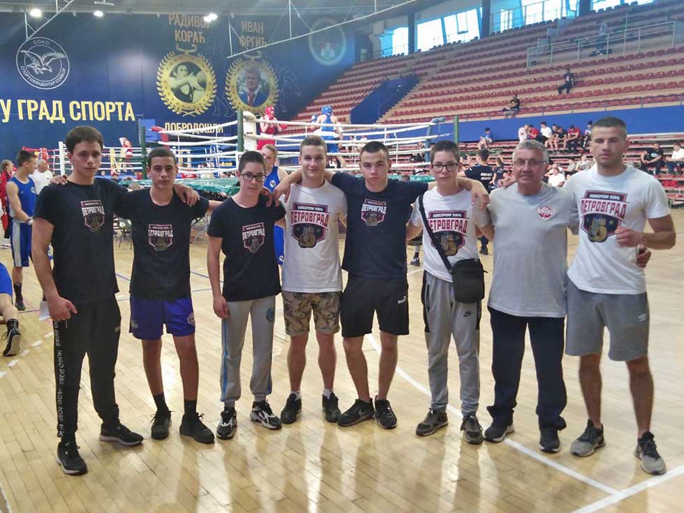 Boks klub Petrovgrad ima na koga da se osloni: Mlade snage izdominirale