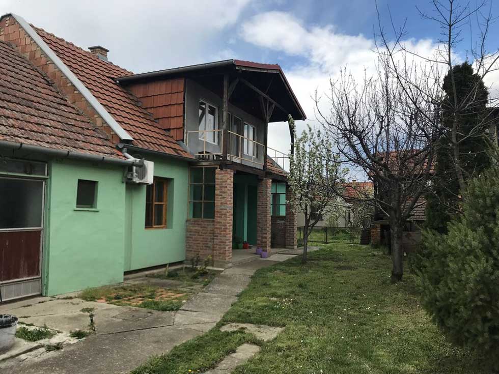 Na prodaju dve kuće na jednom placu u naselju Gradnulica (Foto)