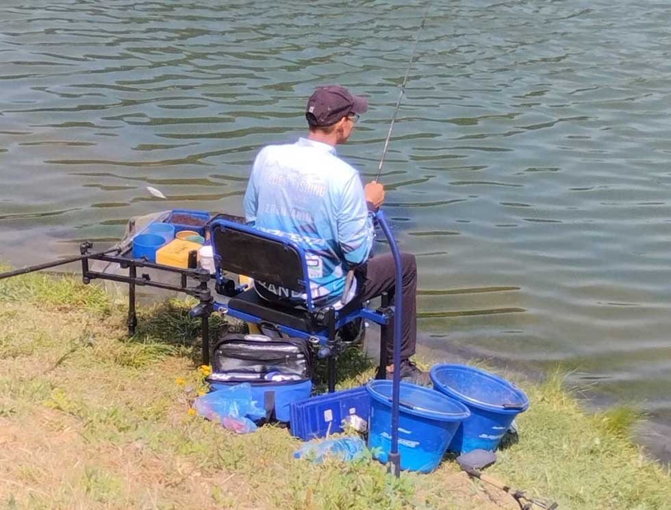 Na centralnom jezeru održano takmičenje ribolovaca u disciplini fider