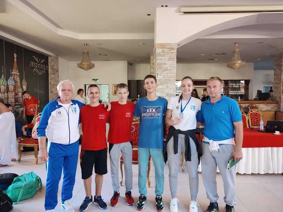 Dunja i Ognjen izborili finale na karate turniru „Bijeljina open“