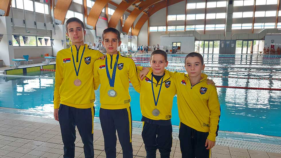 Jesenji kup Subotice: Pet medalja za plivače Proletera