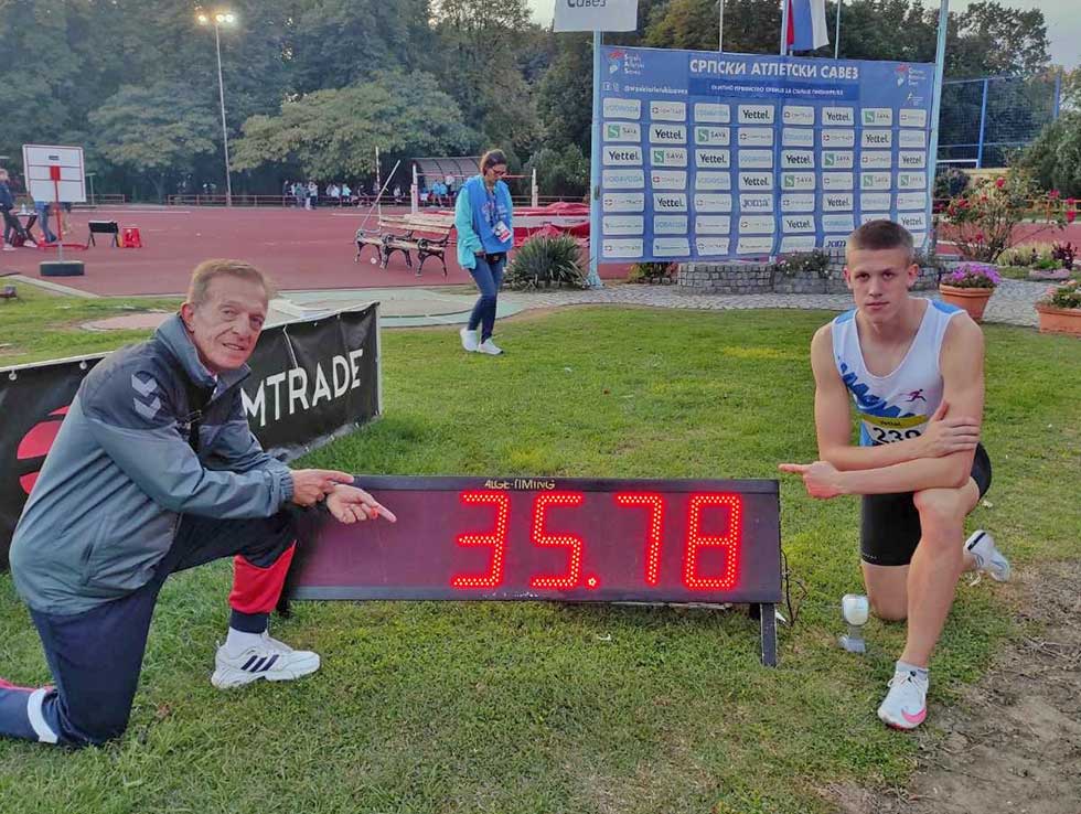 Justin Cvetkov u trci na 300 metara postavio najbolji rezultat u Srbiji!