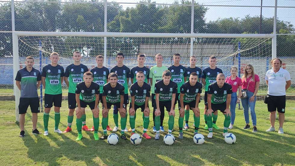 Rotarakt klub Zrenjanin donirao opremu omladincima FK Sporto