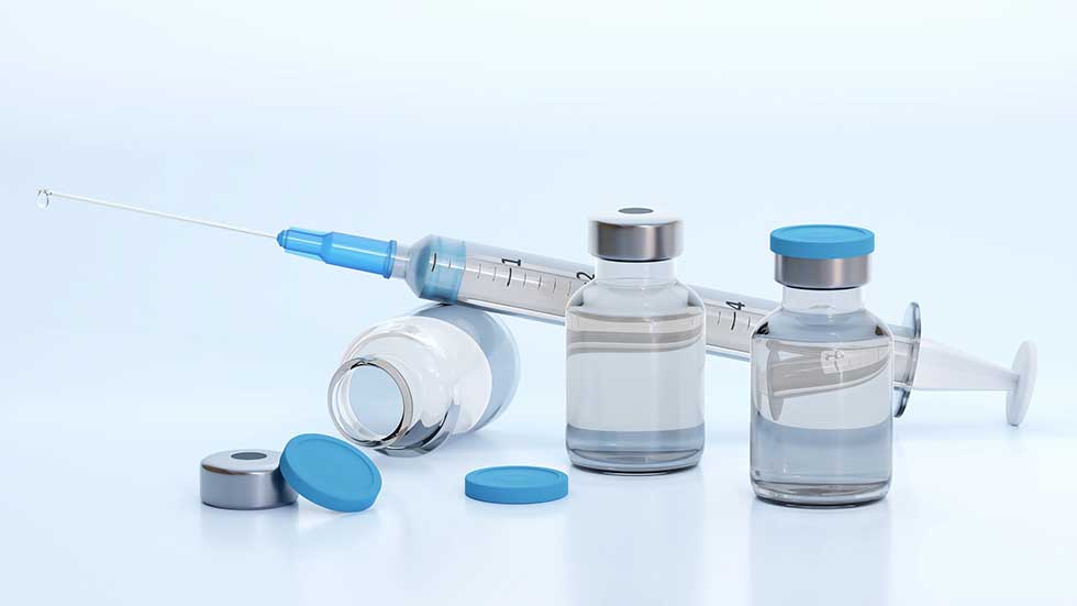 Zrenjanincima od danas dostupna bivalentna vakcina protiv korone
