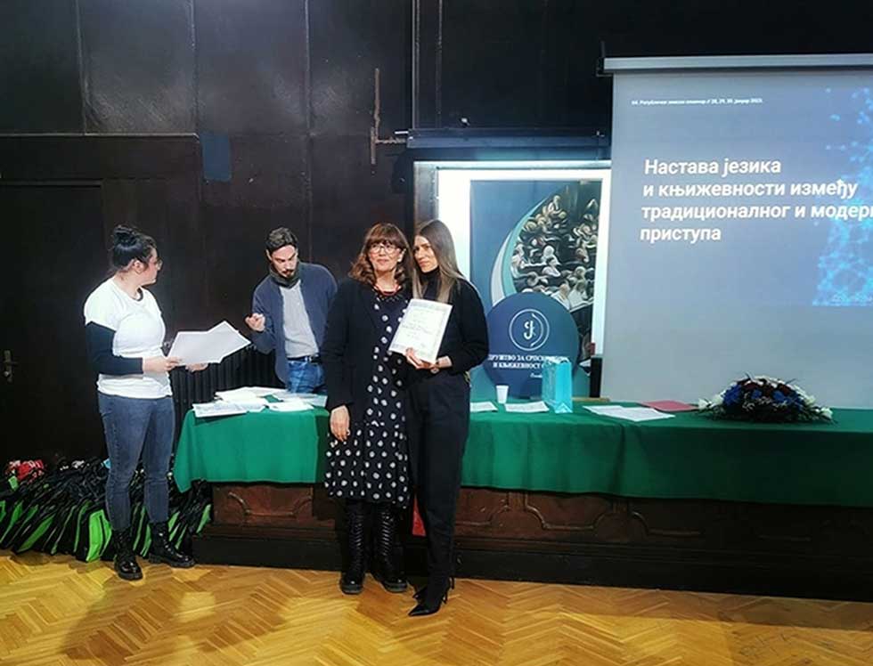 Tatjana Makivić osvojila drugo mesto na takmičenju nastavnika srpskog jezika