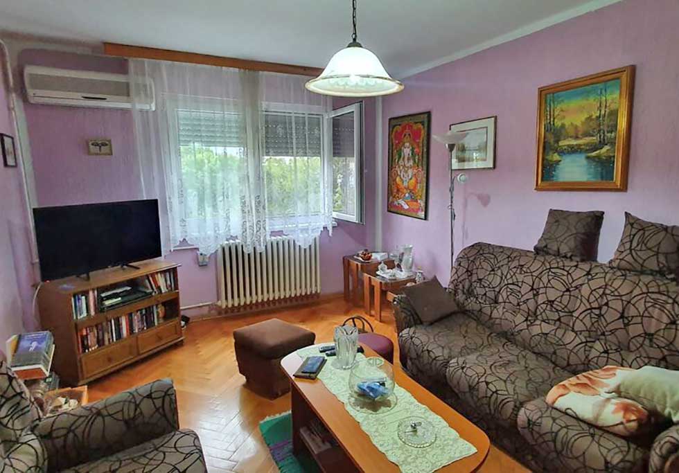 Zavirite u dvosoban stan u naselju Lesnina koji košta 49.000 evra (Foto)
