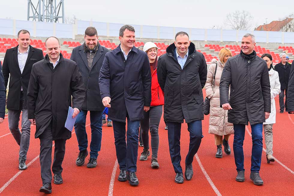 Igor Mirović najavio: Gradski stadion u Zrenjaninu u funkciji do kraja godine