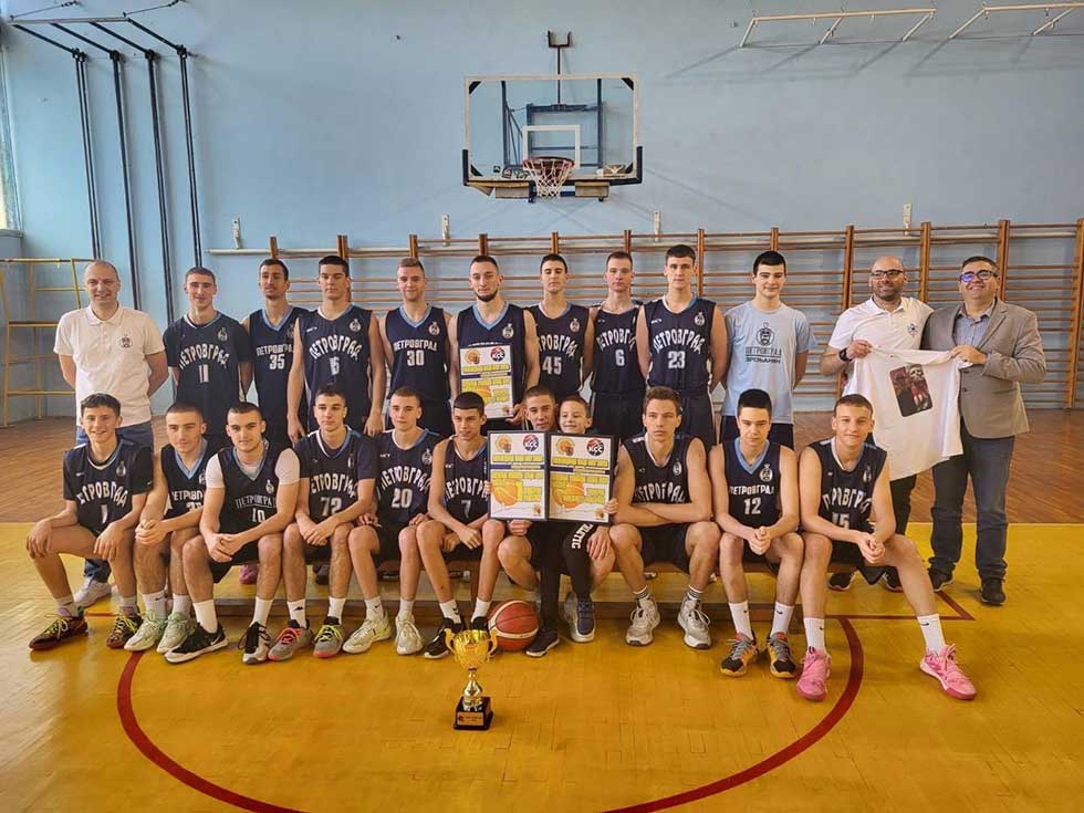 Košarkaški klub Petrovgrad oborio sve rekorde: U viši rang bez ijednog poraza
