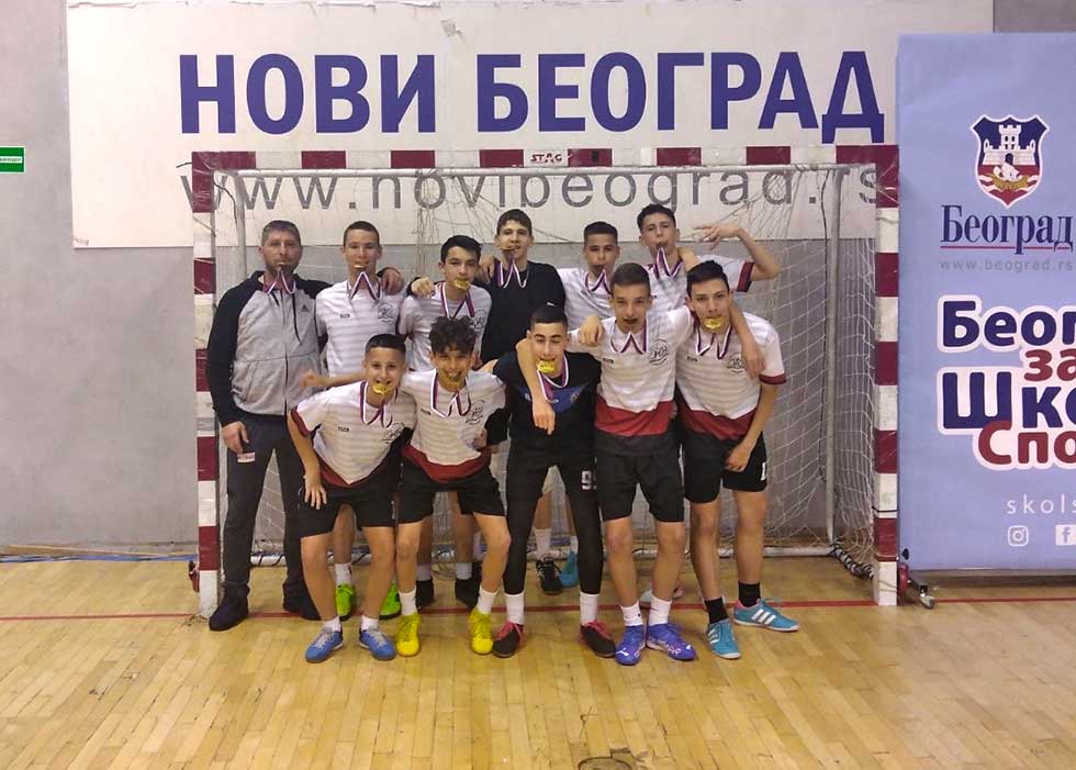 Učenici OŠ „Žarko Zrenjanin“ prvaci međuokružnog takmičenja u malom fudbalu