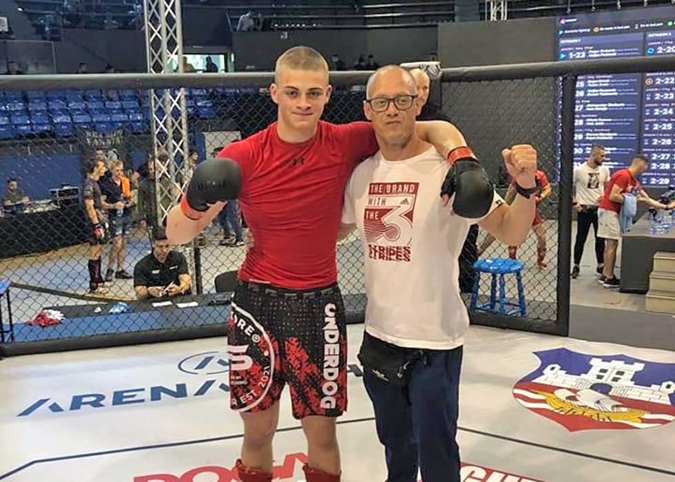 Zrenjaninac na šampionskom postolju: MMA borac Dejan Živković prvak Srbije!