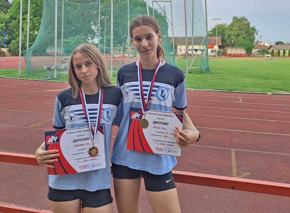 Lena Berkov šampionka Vojvodine, medalje osvojile i Una Jovanović i Dunja Sikima