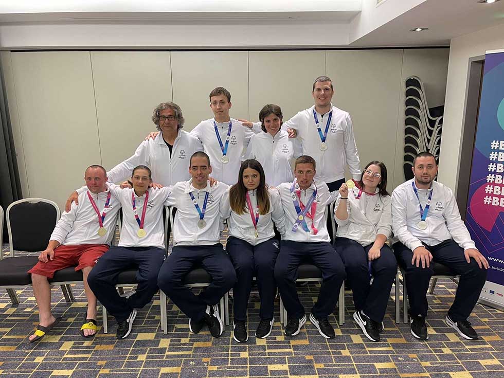 U Zrenjanin stiže još zlatnih medalja: Filip, Valentina i odbojkašice trijumfovali u Nemačkoj