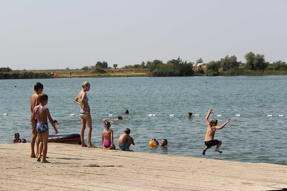 Sutra i zvanično počinje LETO: Do petka nas očekuju prave letnje temperature