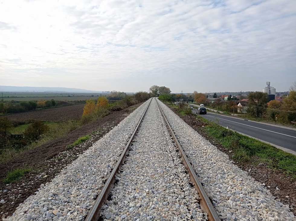 Završena rekonstrukcija pruge Titel – Orlovat: Pogledajte kako sada izgleda (Foto)