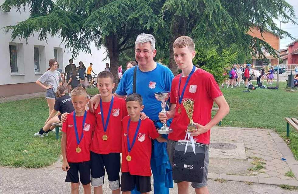 Mali odbojkaši Proletera trijumfovali u Futogu, Kosta Tančić MVP turnira