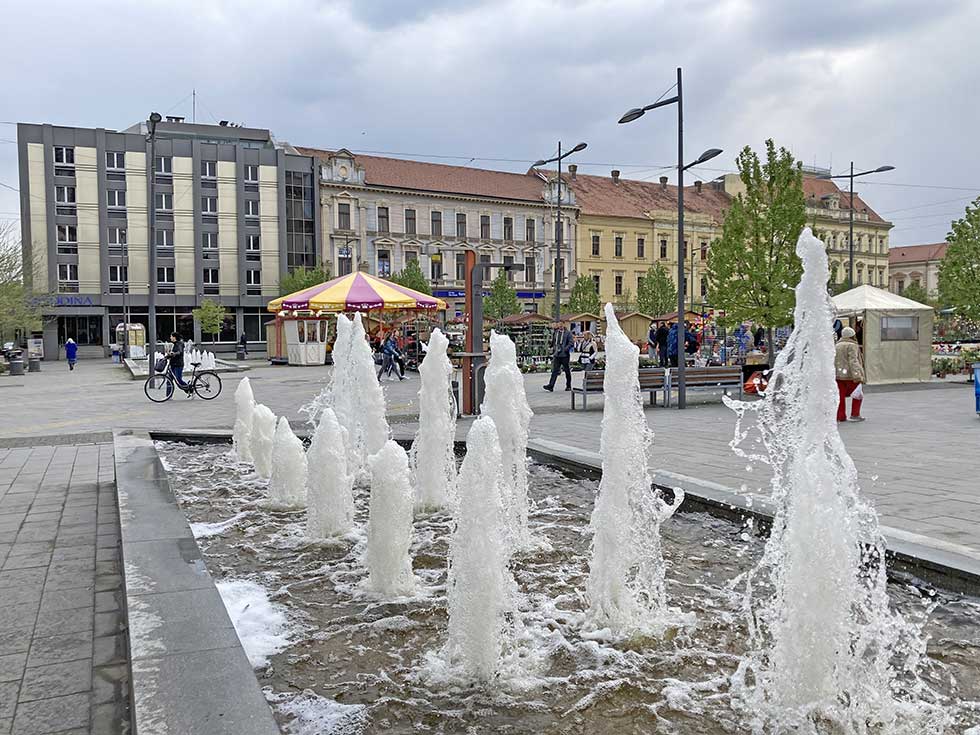 Odbijena ponuda „Bomista“ i „MV Razvoja“: Ko će održavati fontane na Trgu slobode?