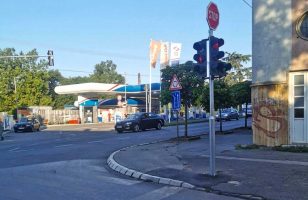 semafori na raskrsnici ulica obala sonje marinković i obilićeve