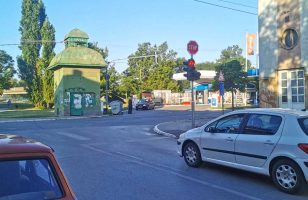 semafori na raskrsnici ulica obala sonje marinković i obilićeve