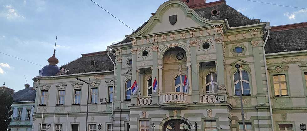 zrenjanin isplaćuje jednokratnu novčanu pomoć porodiljama