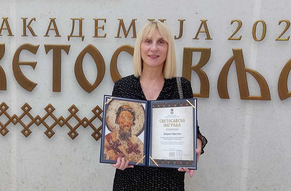 Dijana Brusin dobila Svetosavsku nagradu zbog izuzetnog zalaganja u radu sa decom