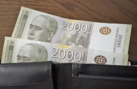 Je l’ ovo realno: Prosečna neto plata u Zrenjaninu u decembru bila 85.164 dinara