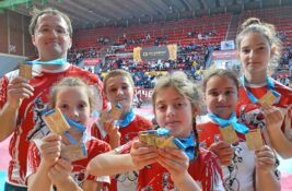 Deset zlatnih medalja za tekvondiste Zrenjanina na međunarodnom turniru u Kragujevcu