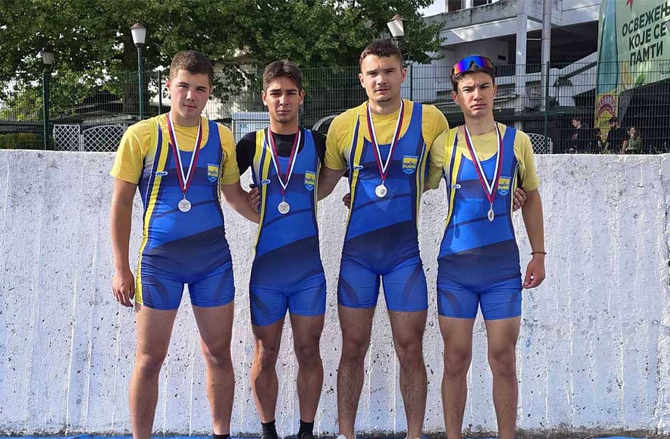Zrenjaninski veslači osvojili sedam medalja: Svih sedam sija srebrnim sjajem