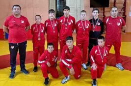 Mladim rvačima Proletera šest medalja, Lazar Ludoški se okitio zlatom