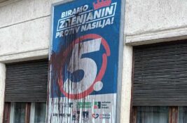 Zrenjanin protiv nasilja: Možete da nam uništavate bilborde i plakate, ali mi ćemo vas pobediti