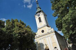 Danas u podne zvoniće zvona na svim pravoslavnim hramovima