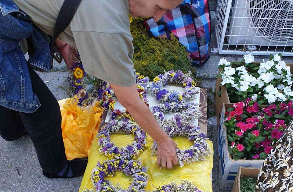 Danas je Ivanjdan: Ovaj praznik prati mnogo običaja