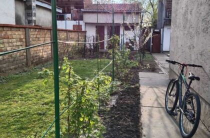 četvorosobna kuća u naselju duvanika