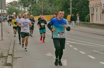 osmi gomex zrenjaninski polumaraton
