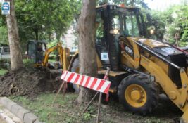 Havarija na vodovodnoj mreži u ulici Dr Laze Kostića: Situacija je izuzetno složena