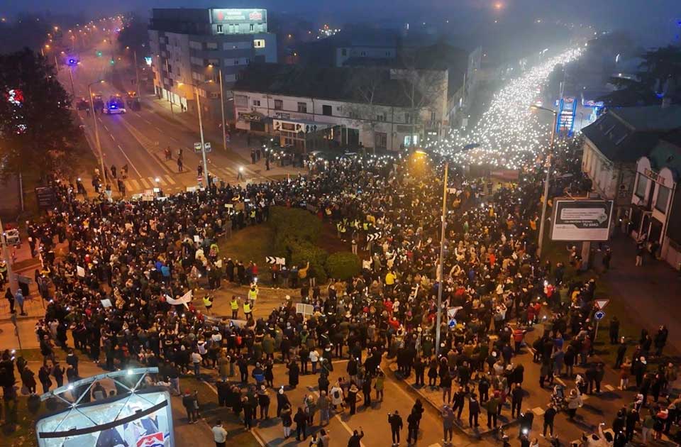 protest navala na avalu