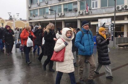 učesnici protesta