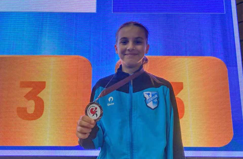 Bronzana medalja za Sofiju Mijailović na karate turniru u Rijeci