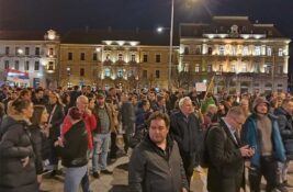 Novi protest zbog napada na studente: „Došlo je vreme da batinu privedemo zakonu“