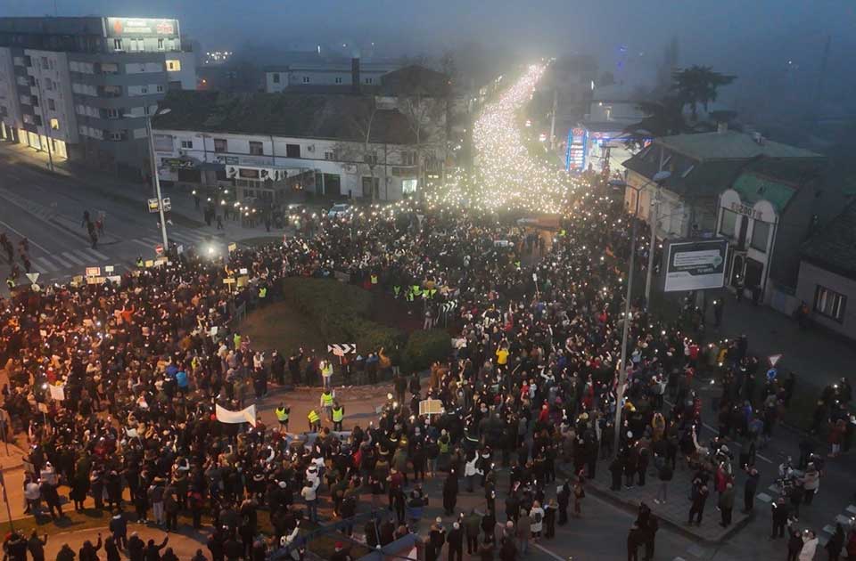 Studenti najavljuju novi veliki protest u Zrenjaninu: „Tu gde smo stali, tu i nastavljamo“