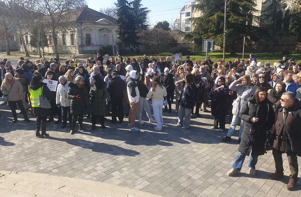 protest prosvetnih radnika