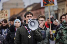 FOTO: Zrenjaninski studenti se zahvalili svima koji su ih podržali na putu do Vršca