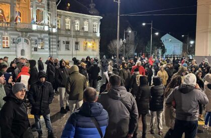 protest na trgu slobode