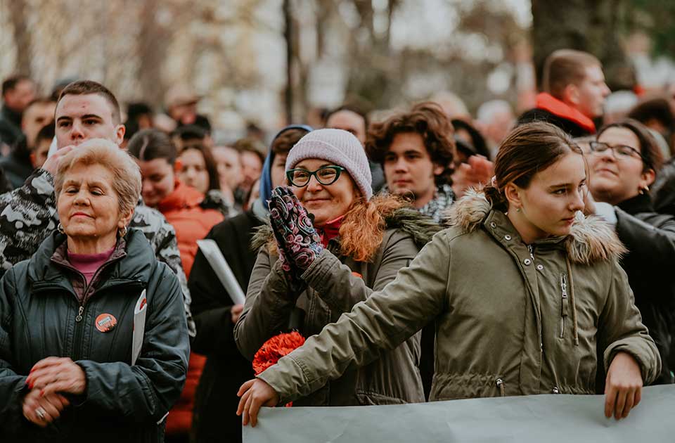 protestni bal u elemiru