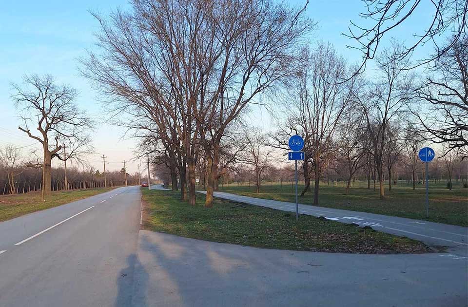 Čitaoci nam javljaju: Ilegalne auto-trke u blizini Motela uznemiravaju građane