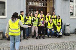 Učenici Zrenjaninske gimnazije stupaju u potpunu blokadu