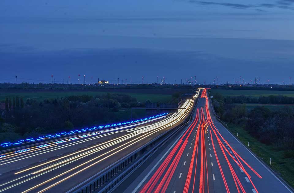 Država se zadužuje 35 milijardi dinara za projekat auto-puta Beograd – Zrenjanin – Novi Sad Država se zadužuje 35 milijardi dinara za projekat auto-puta Beograd – Zrenjanin – Novi Sad