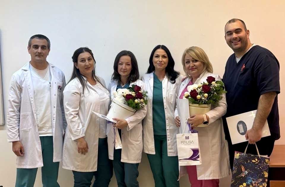 Medicinskoj sestri Biljani Ludoški i babici Kristini Simić uručena priznanja Medicinskoj sestri Biljani Ludoški i babici Kristini Simić uručena priznanja