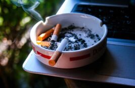 ANKETA: Podržavate li potpunu zabranu pušenja u svim zatvorenim prostorima?